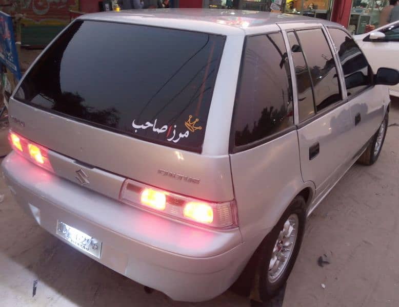 Suzuki Cultus VXR 2001 0