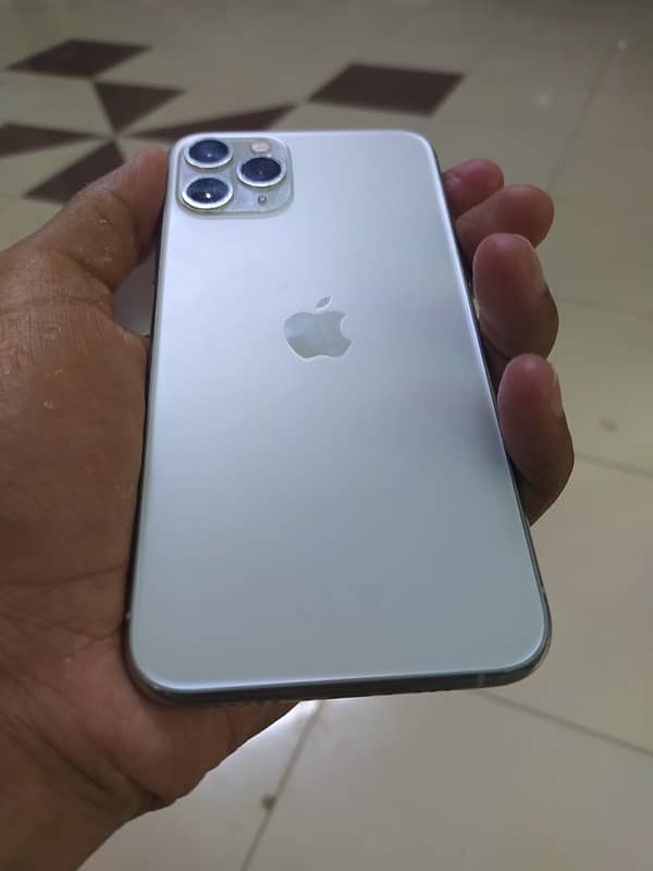 IPhone 11  pro 0