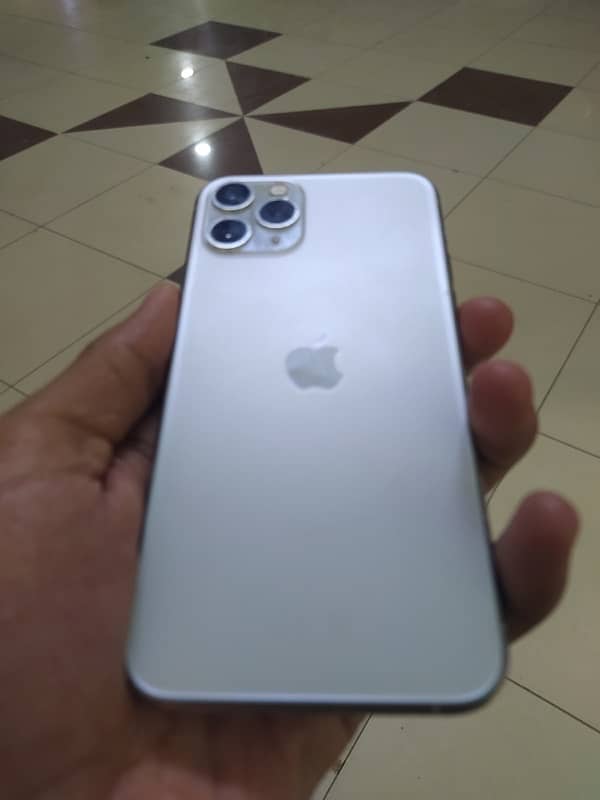 IPhone 11  pro 1