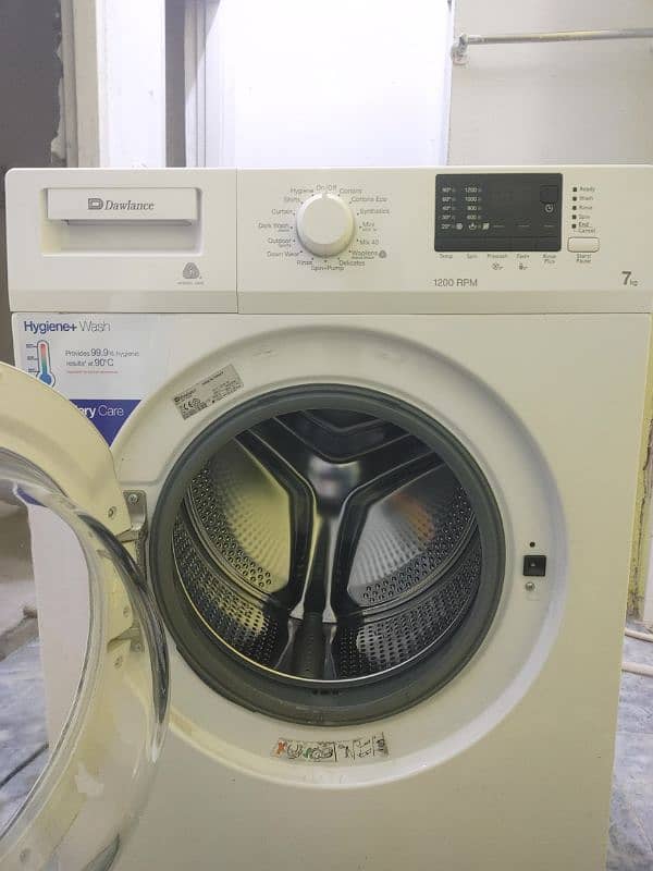 Front Load Washing machine Urgent sale 5