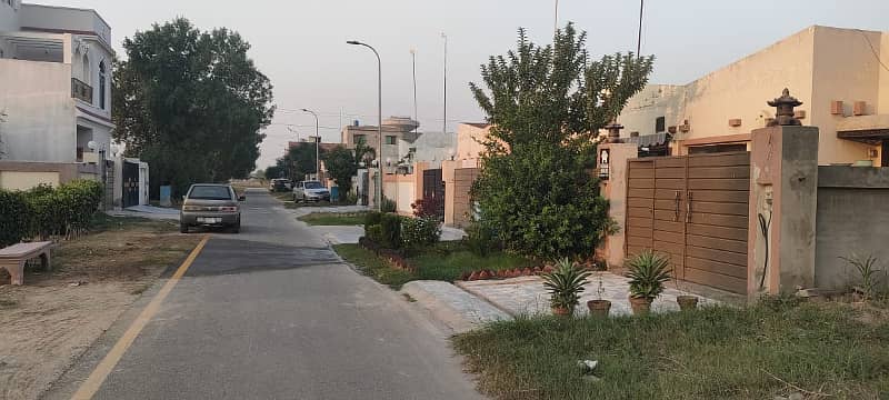 5 Marla House For Sale Facing Park In Lahore Motorway City 5