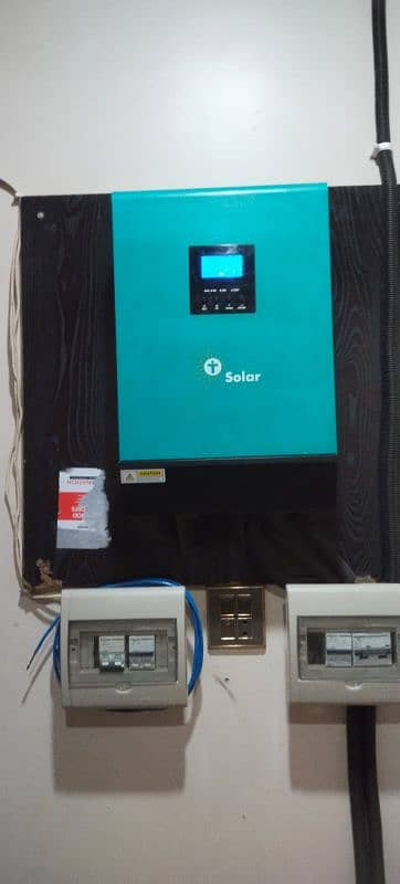 Tesla inverter Ip21 5kw for sale. 2