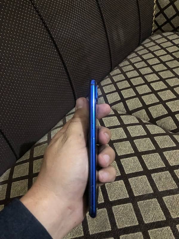 Huawei Nova 3i 7