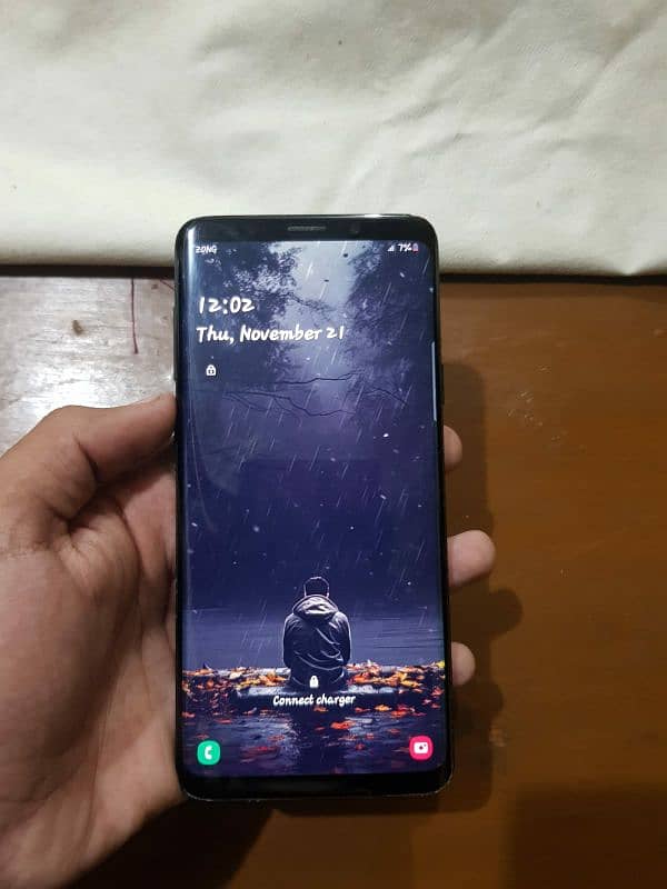 SAMSUNG GALAXY S9 Plus 2