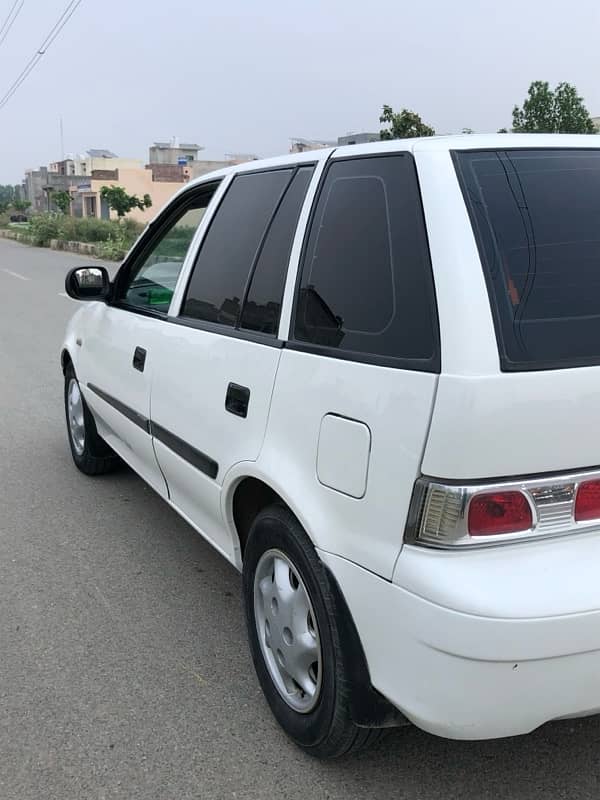 Suzuki Cultus VXL 2015 4