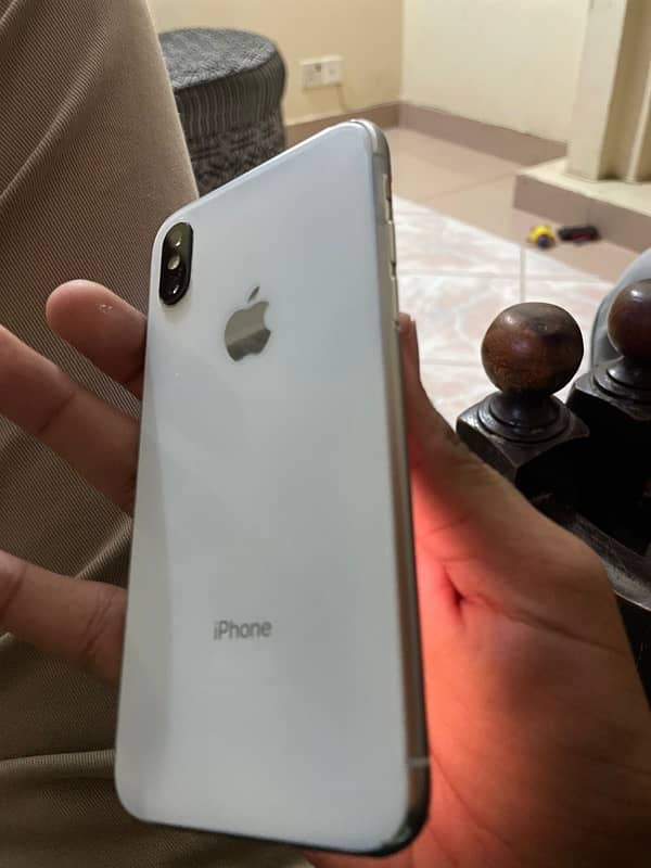 IPHONE XS NON PTA 2