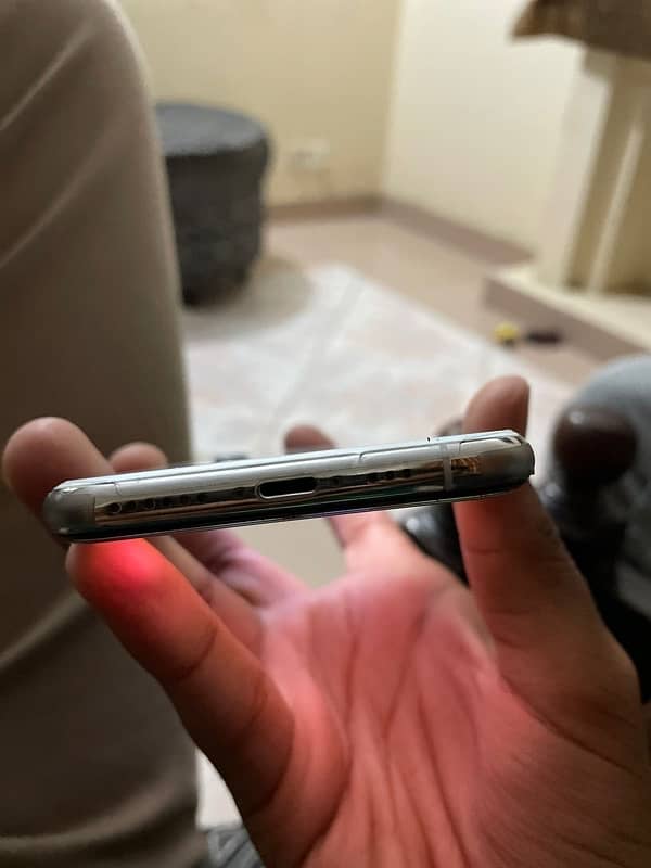 IPHONE XS NON PTA 3