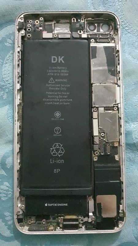 iPhone 8 Plus 64GB Bypass but PTA Approved (Panel Damage) And READ AD 1