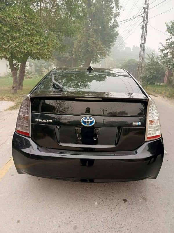 Toyota Prius 2010 4