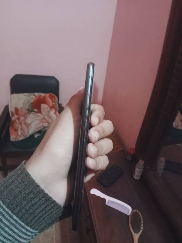 Oppo F19 pro 3