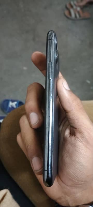 iPhone 11 Pro 64gb 2