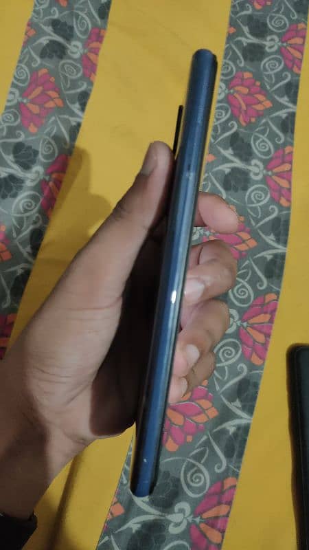 Redmi note 9 and realme 5 pro for sale with boxes 3