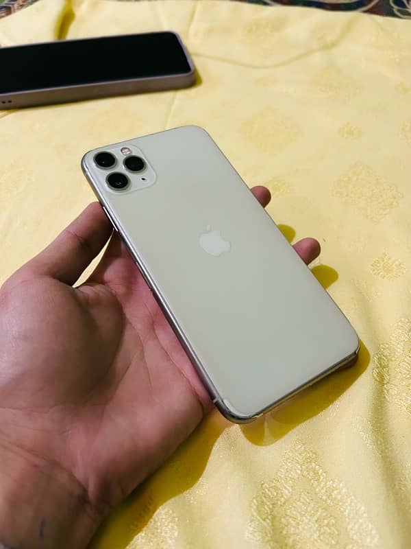 iPhone 11 Pro Max 64gb 0