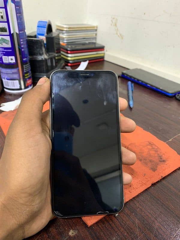 I PHONE XS 256GB FACTORY UNLOCK 6