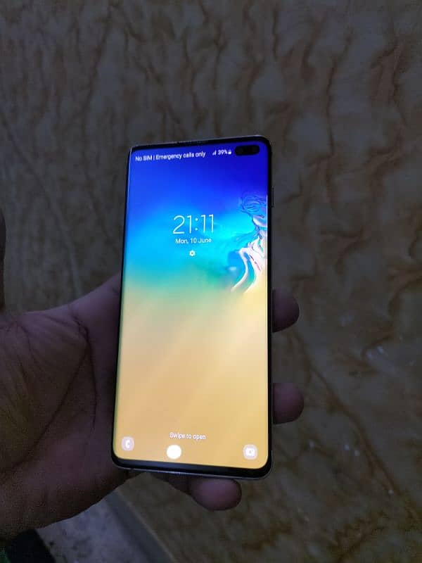 Samsung galaxy s10 plus FD 8/128 7