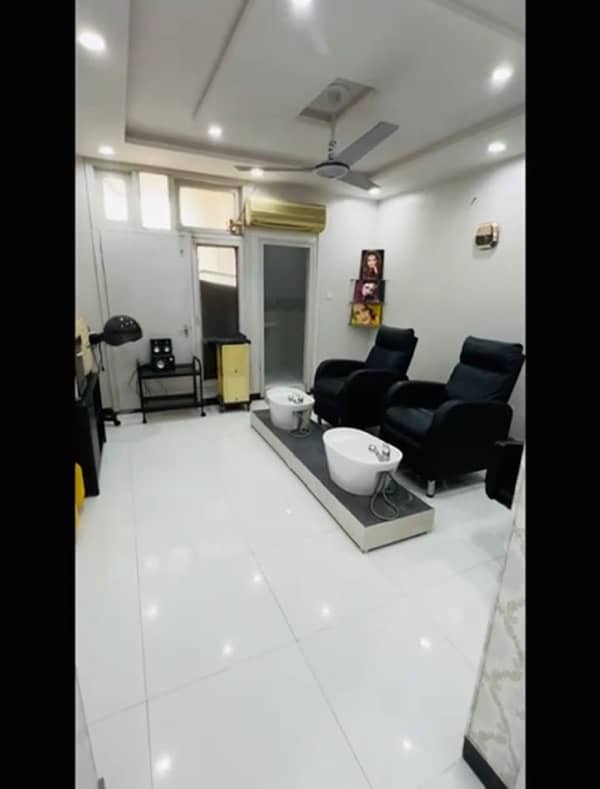 Ladies Saloon for sale / Business for sale / scheme 3 rwp 3