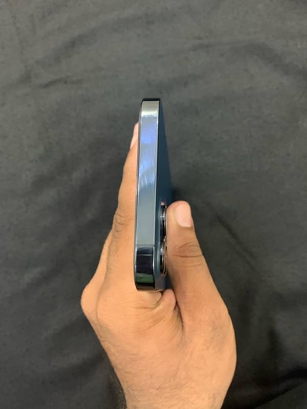 iPhone 12 Pro Max 128 GB PTA 4