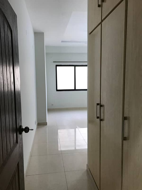 2 Bedroom Unfurnished Apartment Available For Rent In Warda Hamna G-11 13