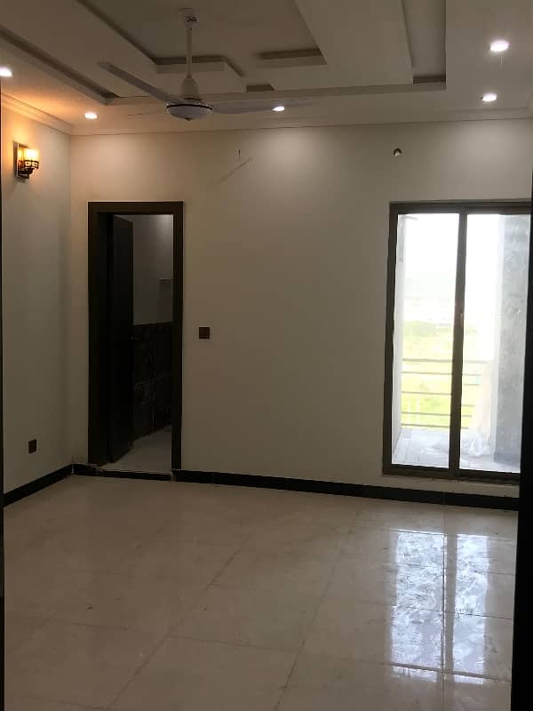 3 Bedroom Unfurnished Apartment Available For Rent In E-11 5