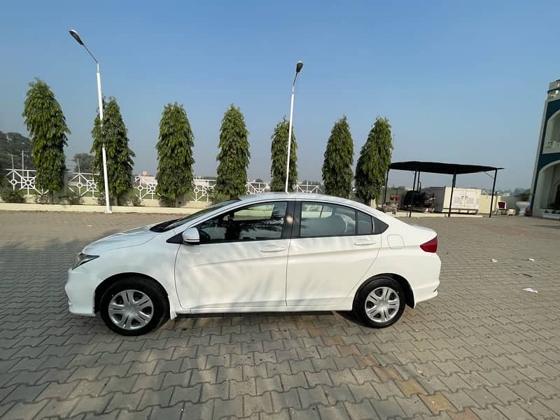 Honda City IVTEC 2021 13