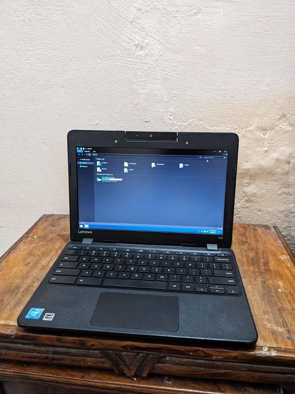 Lenovo Chromebook | N23 | 4gb ram |16 gb storage| window 10 supported 1