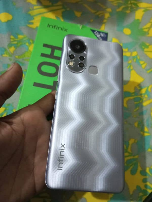 Infinix hot 11s 6/128 2