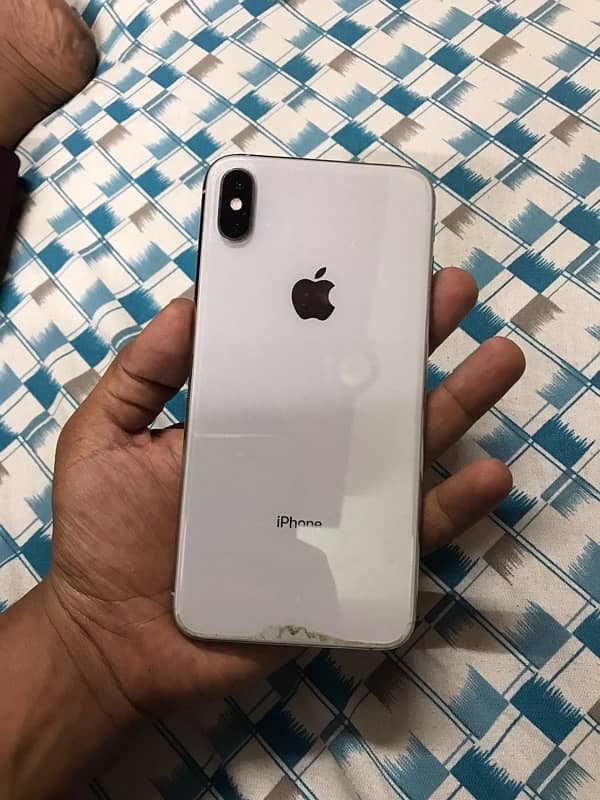 iPhone XS Max 0