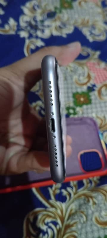 iPhone 11 non pta panel and battery change FU 4