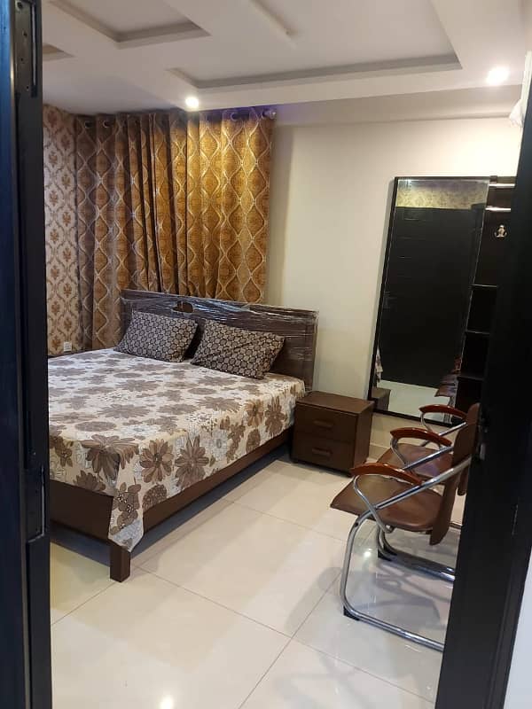 One bedroom flat for short stay like (3s4hrs ) for rent in bahria town 0