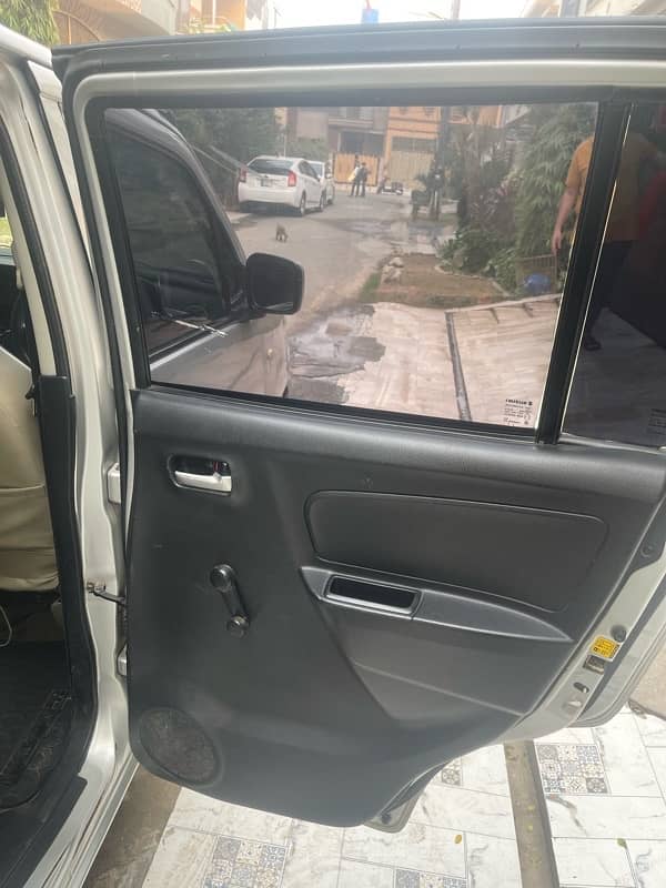 Suzuki Wagon R 2017 13