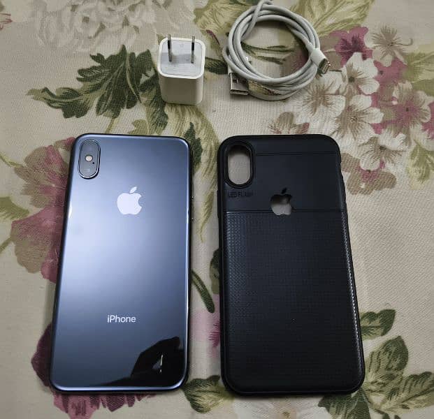 Iphone X 64gb Pta Approved With Charger 10