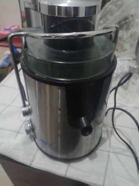 Anex deluxe Juicer 2