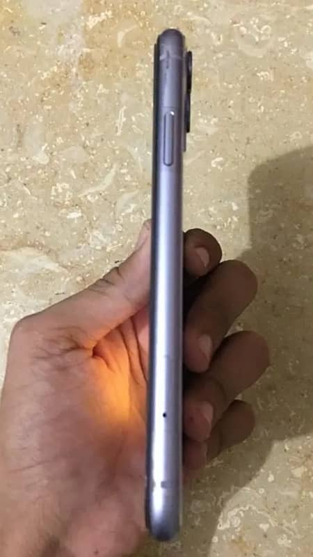 iPhone 11 64gb non pta 3