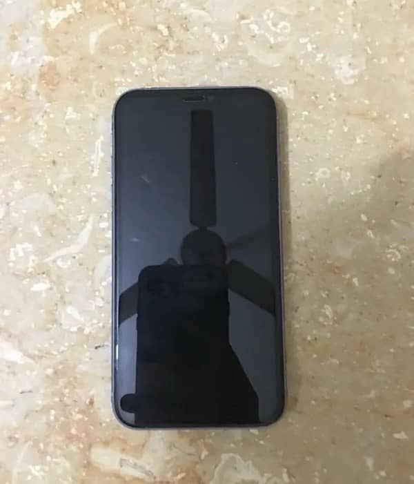 iPhone 11 64gb non pta 4