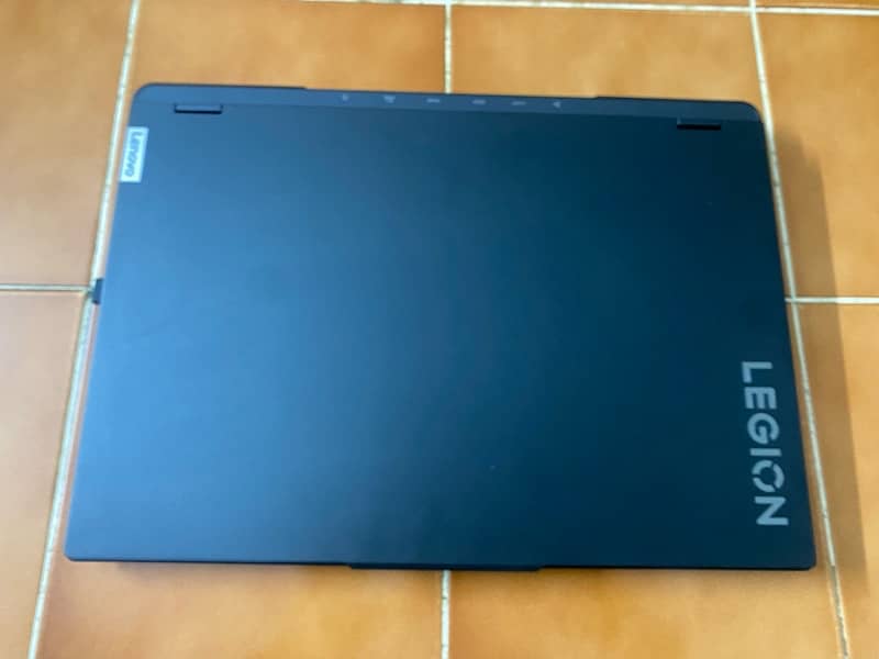 Lenovo Legion i9 14900HX RTX 4070 32GB Ram 1TB SSD 240HZ(No Box) 5