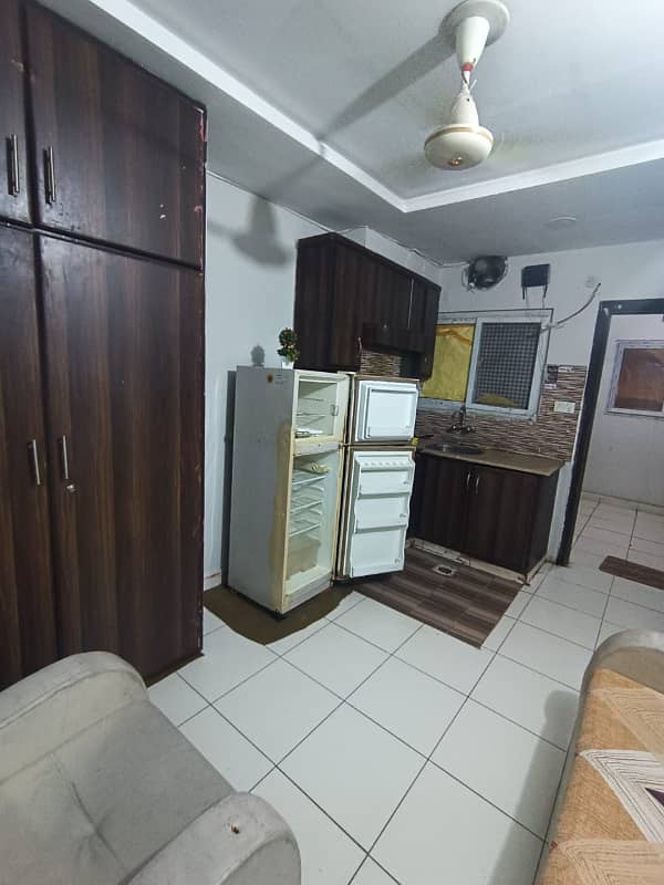 Fully Furnished apartment available for Rent in Prime location. 0317*7859*451 6