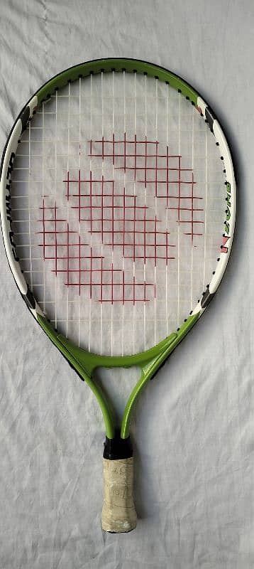 imported junior tennis racket used but like new 1