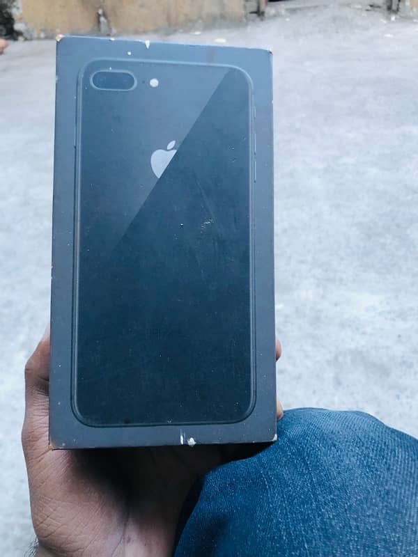 IPhone 8plus pta 7