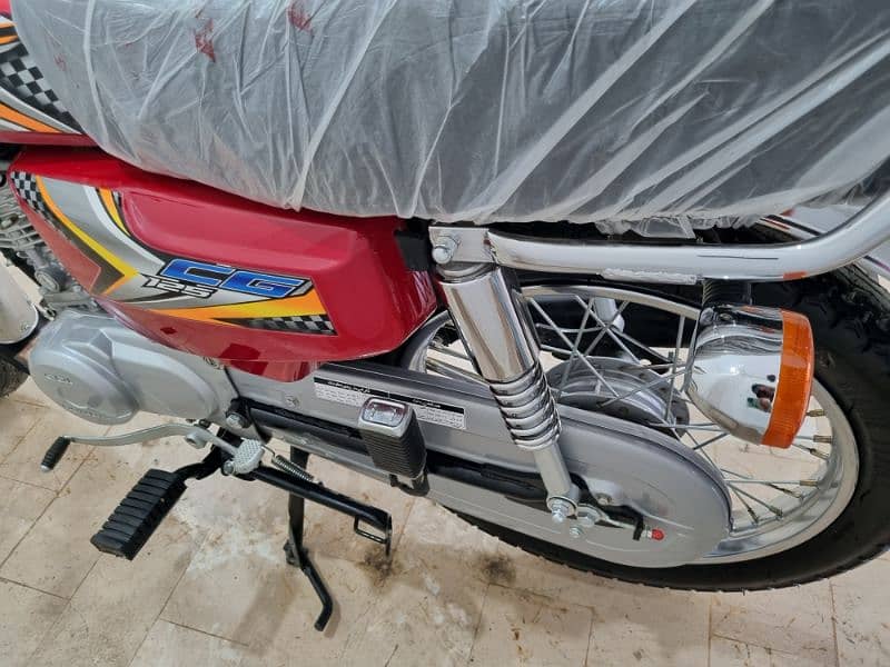 Honda CG-125 Applied 2025 200km use only 5