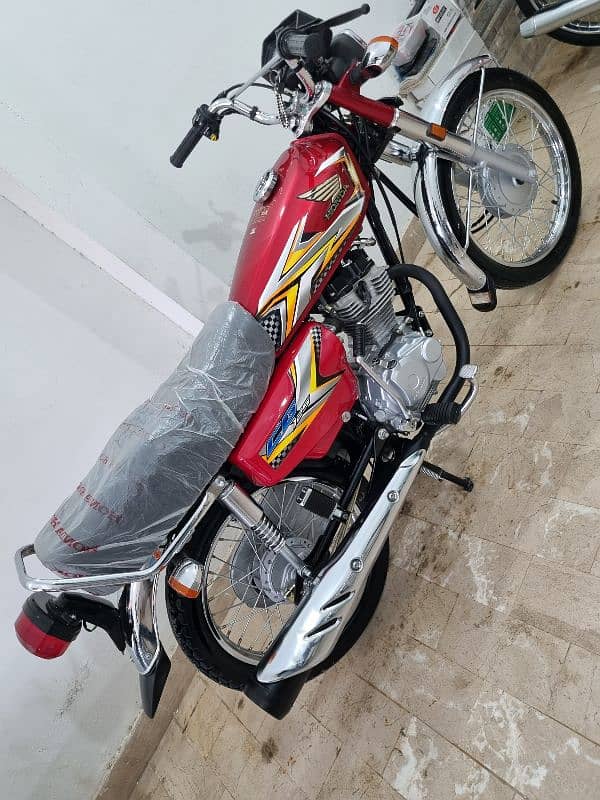 Honda CG-125 Applied 2025 200km use only 9