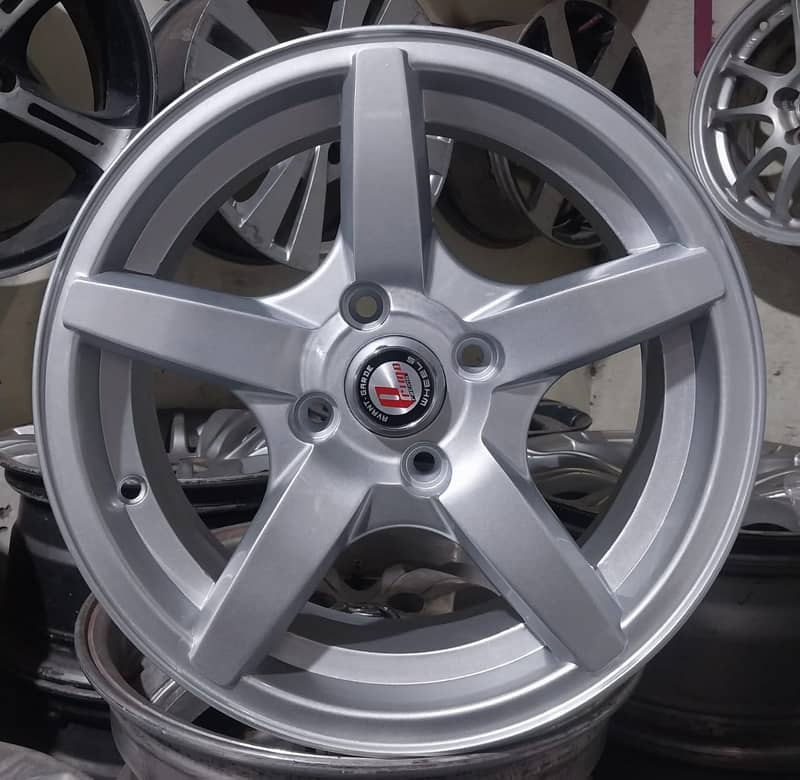 Alloy rim for All cars available 8