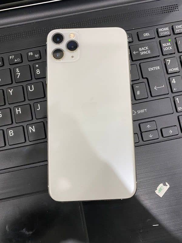 I PHONE 11 pro Max 64Gb Factory unlocked 0