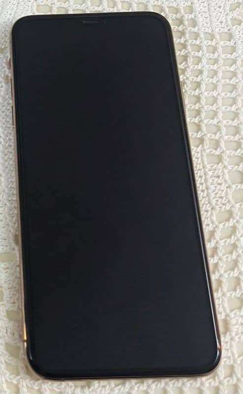 Iphone 11 pro max 64 GB PTA approved gold 1