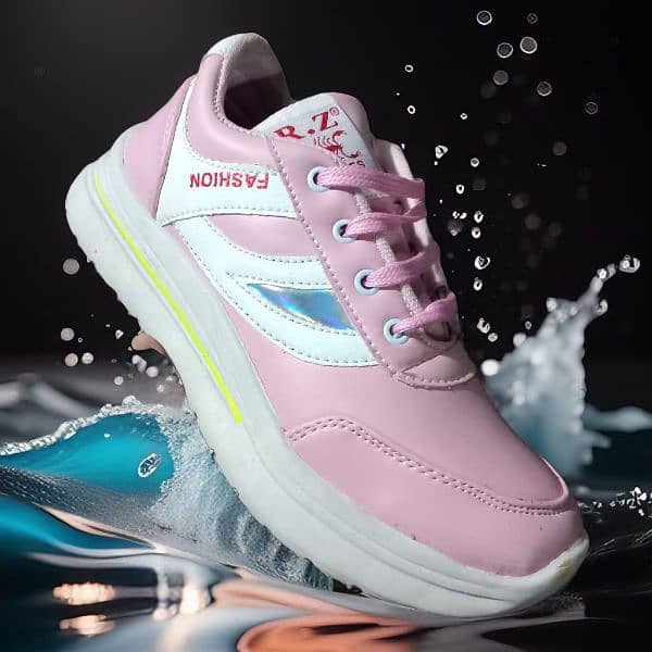 Women's Leather Casual Sneakers 0