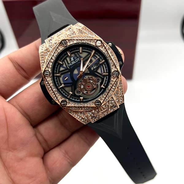 Hublot 2