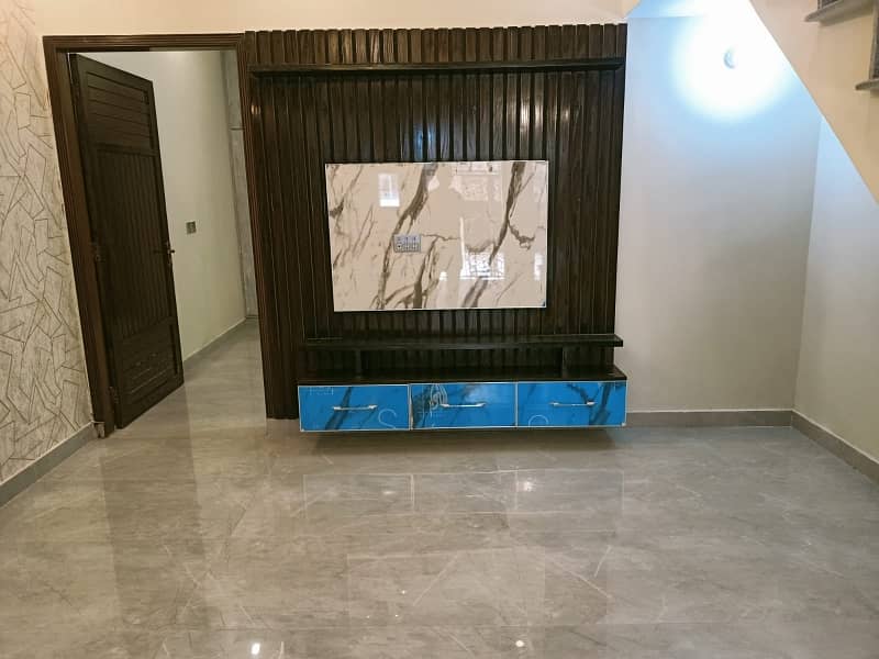 3 Marla House In Stunning Wahdat Colony Is Available For Sale 10