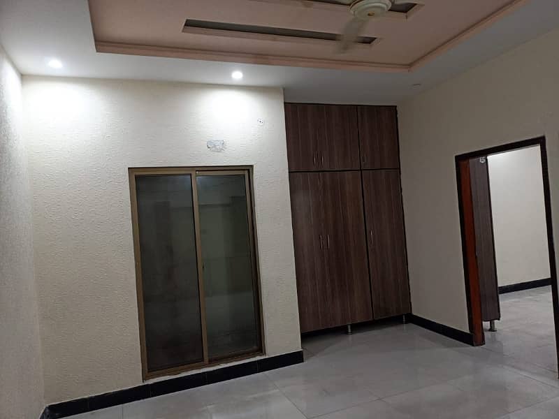 Ideally Located Flat Of 650 Square Feet Is Available For sale In Ichhra 5