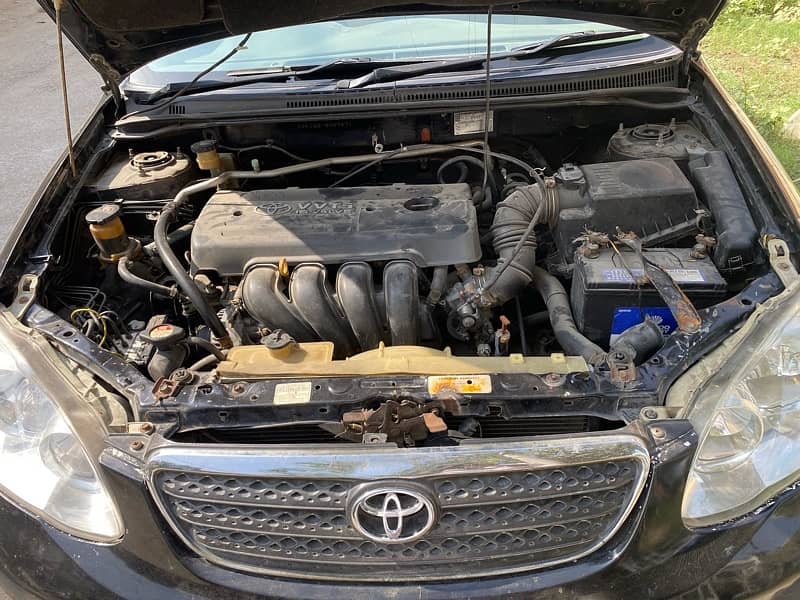 Toyota Corolla Altis 2008 ( AT + 1.8 ) complete original 8