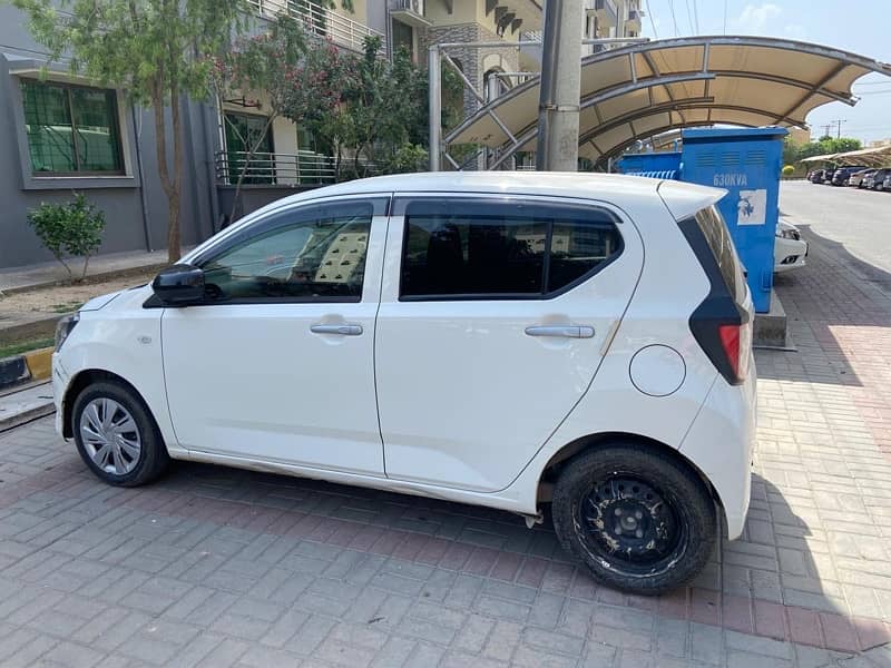 Daihatsu Mira 2018 3