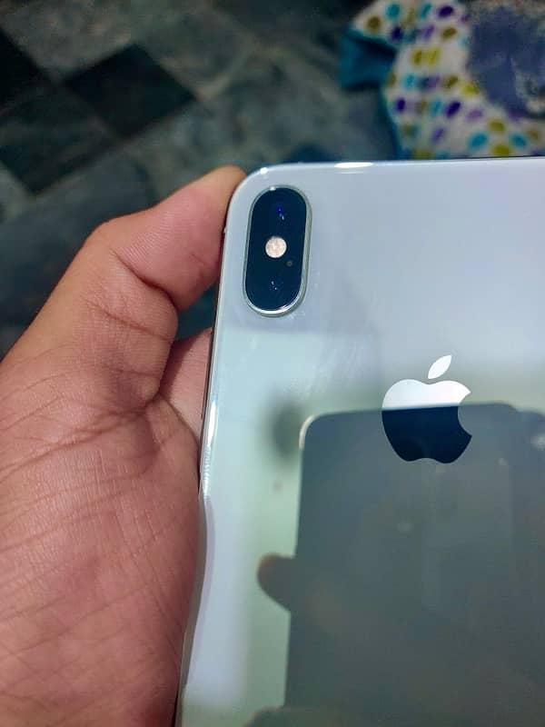 iphone xs max PTA DUAL SIM APPROVED 64gb WATERPACKED 10/9 3